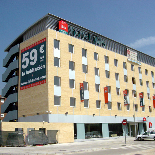 img IBIS Hotel (104 hab.) in Molins de Rei