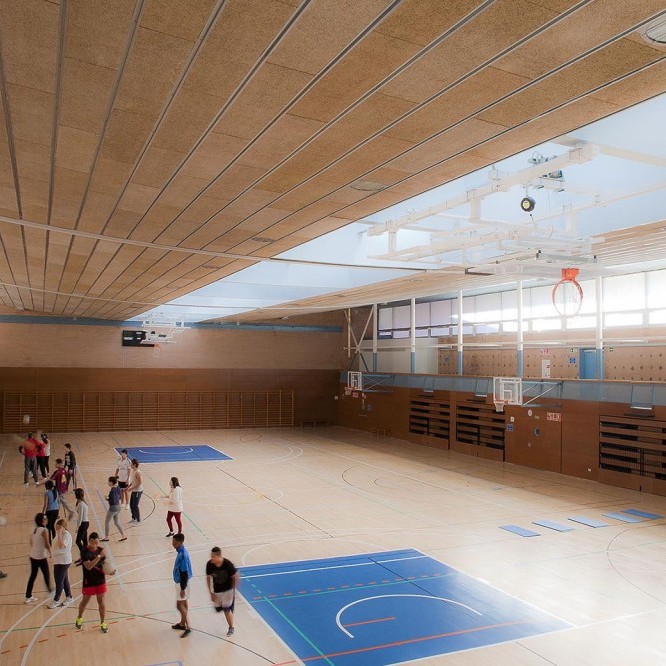 img Virrei Amat sports pavilion renovation in Districte Nou Barris - Barcelona